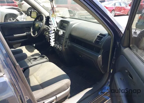 2006 Honda Cr-V Lx from USA, damaged, VIN JHLRD785X6C030024